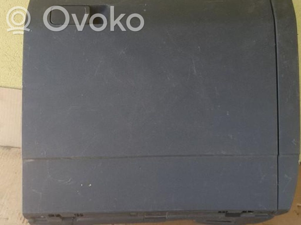 Volkswagen Tiguan Daiktadėžė 