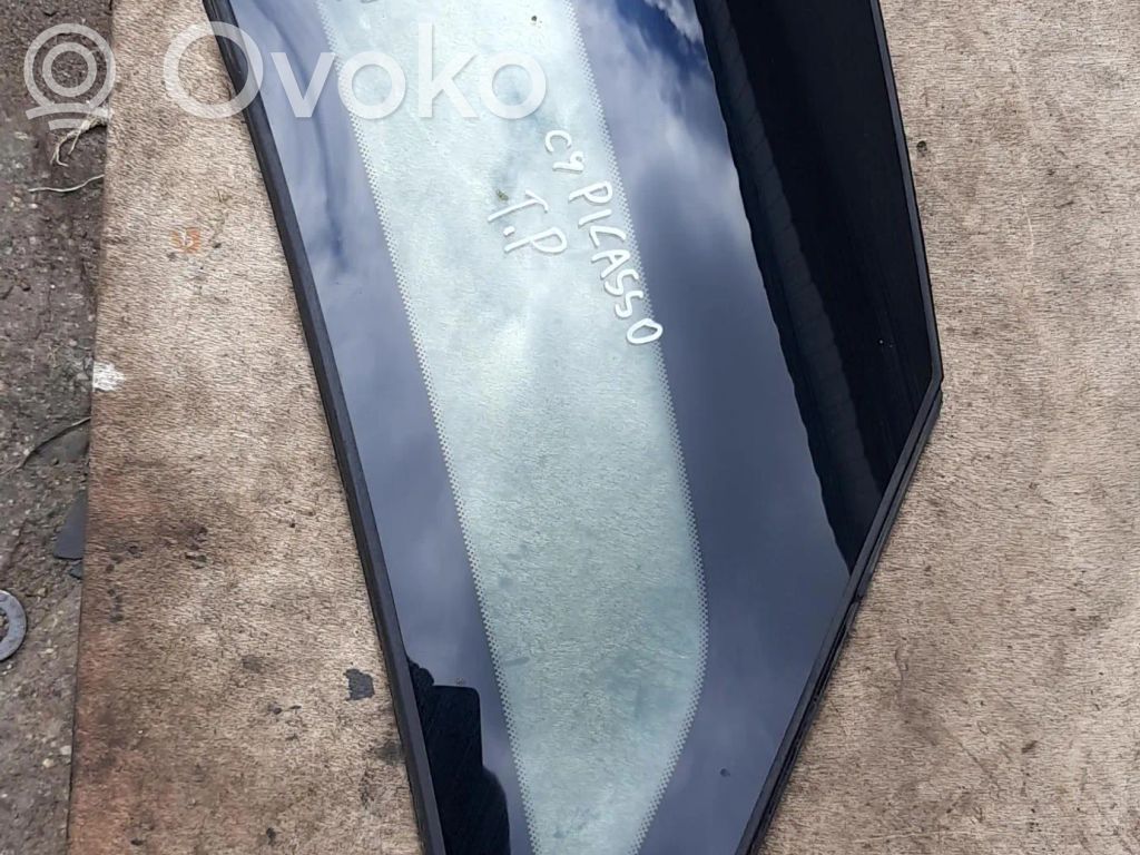 Citroen C4 II Rear side window 