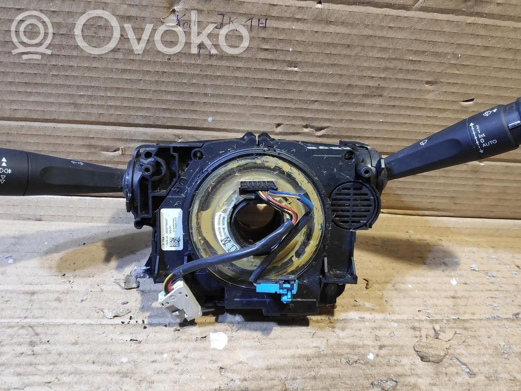 Peugeot 508 Fog light switch 