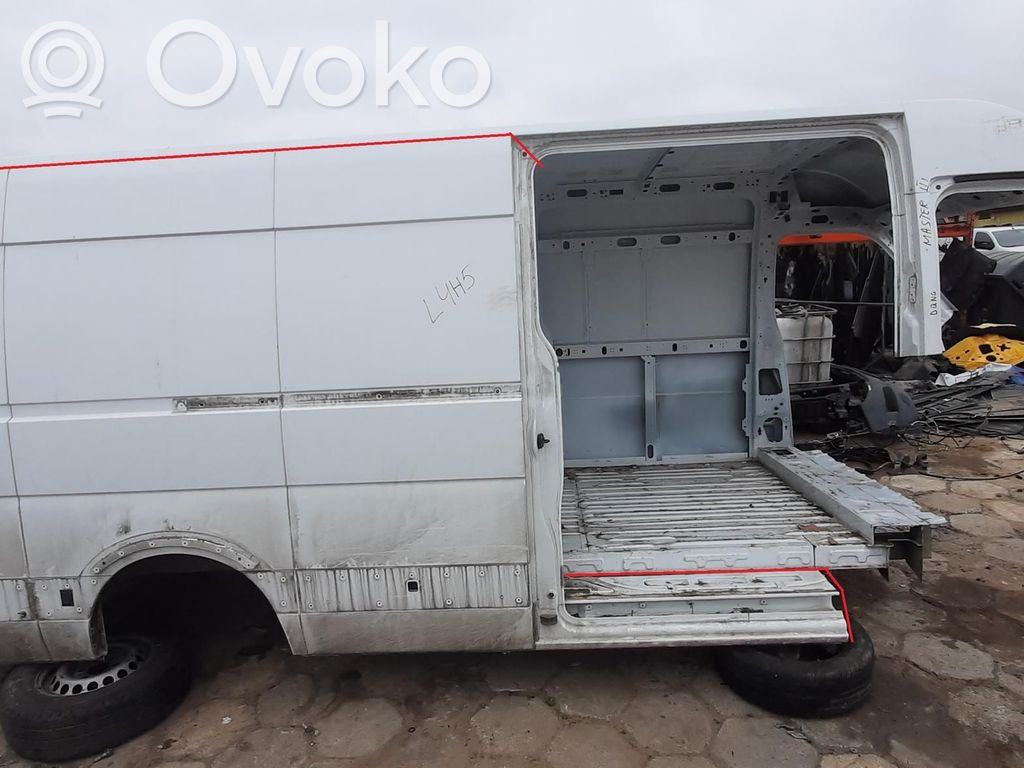 Renault Master III Panel lateral trasero 