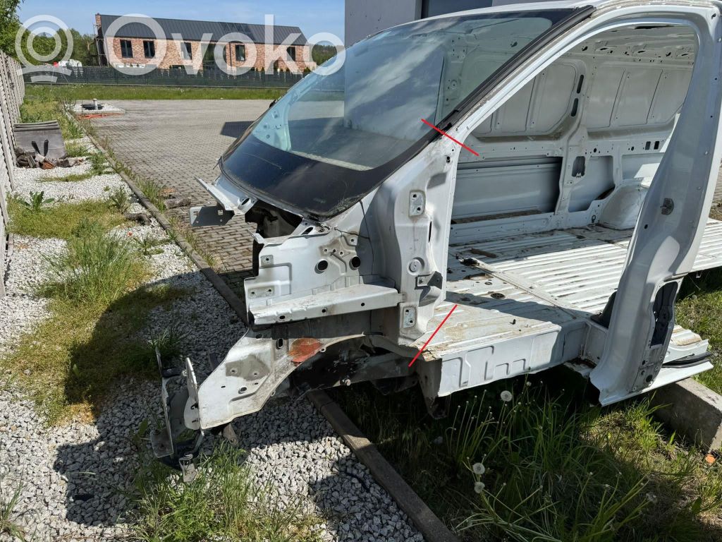 Opel Vivaro Ćwiartka przednia 
