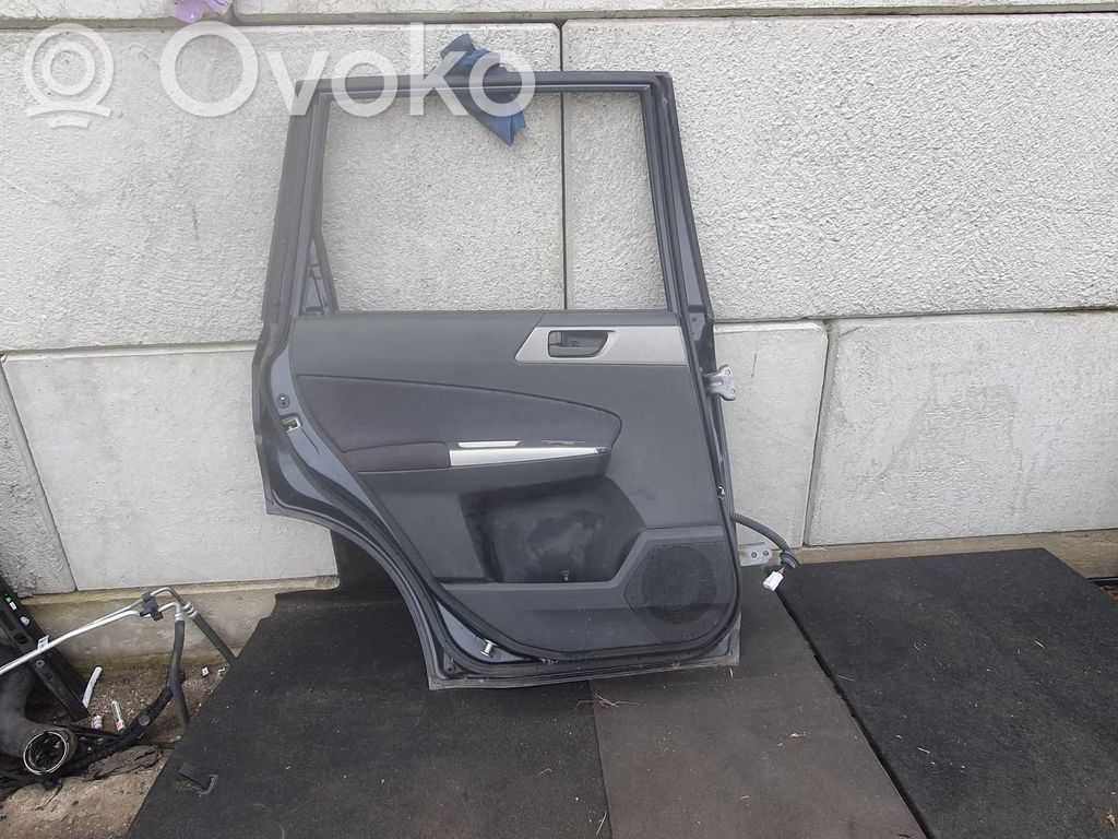 Subaru Forester SH Galinės durys 