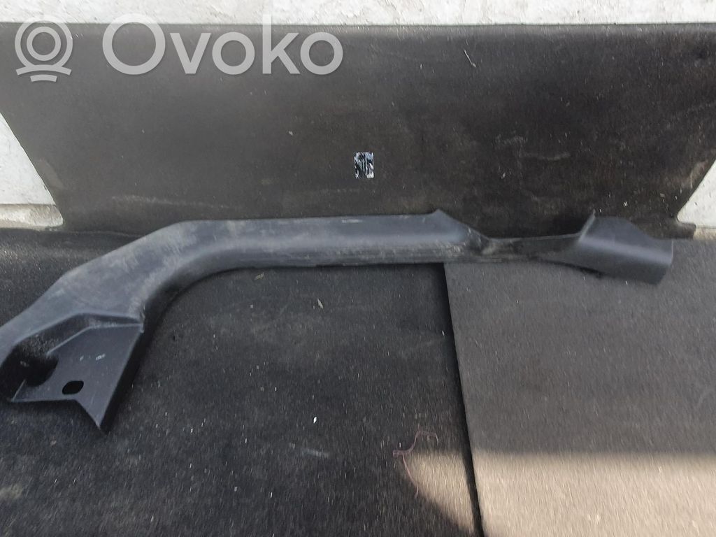Renault Laguna II Galinio kėbulo slenksčio apdaila 