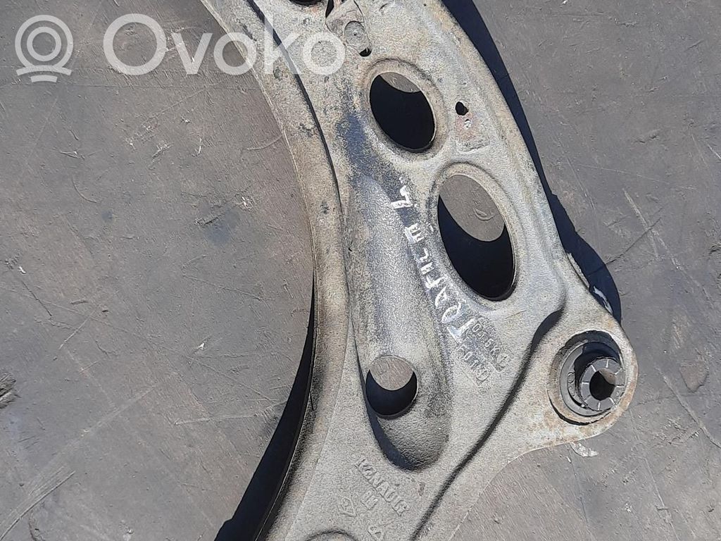 Renault Trafic III (X82) Braccio di controllo sospensione anteriore 