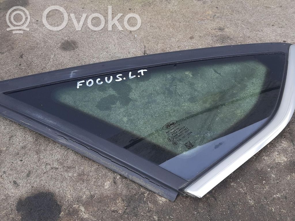 Ford Focus Rear side window 