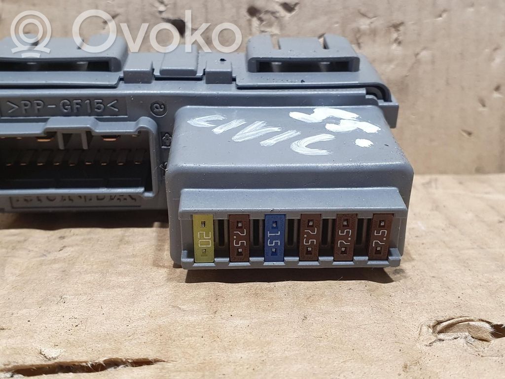 Honda Civic IX Fuse module 
