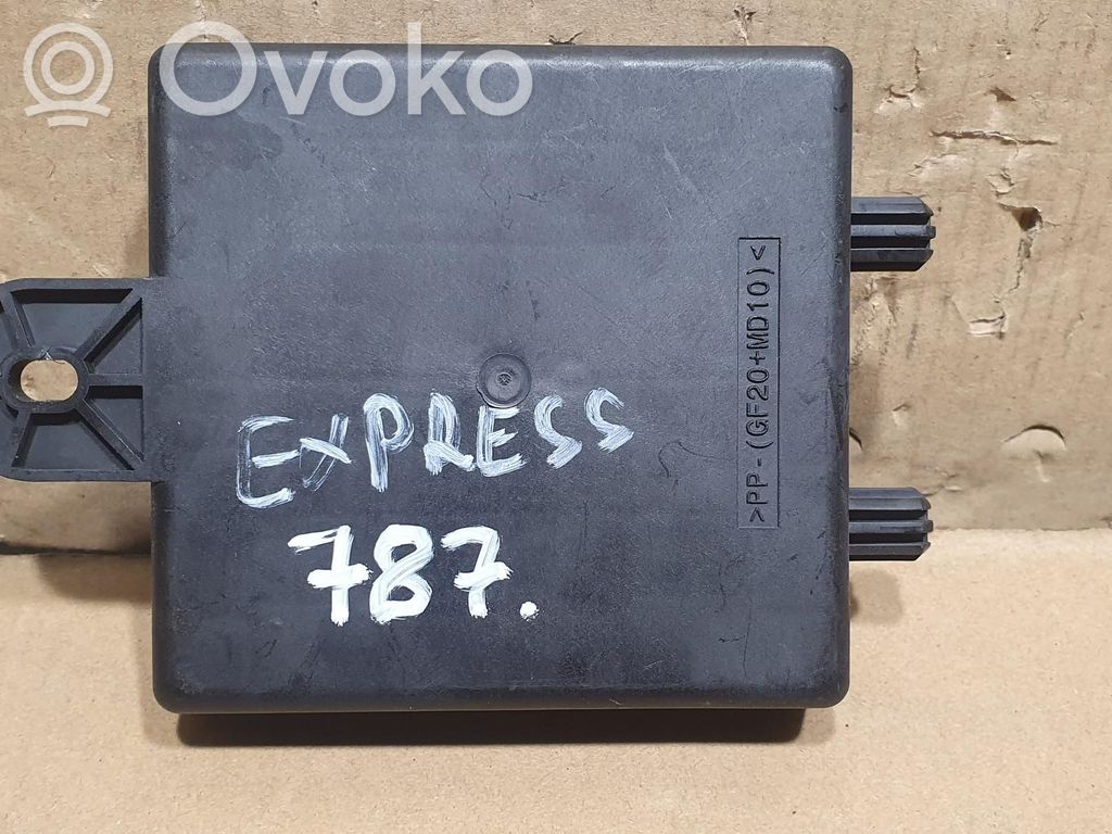 Renault Express Comfort/convenience module 