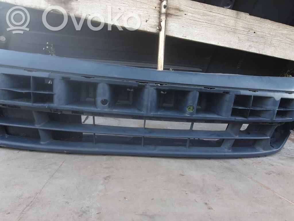 Renault Kangoo I Parachoques delantero 