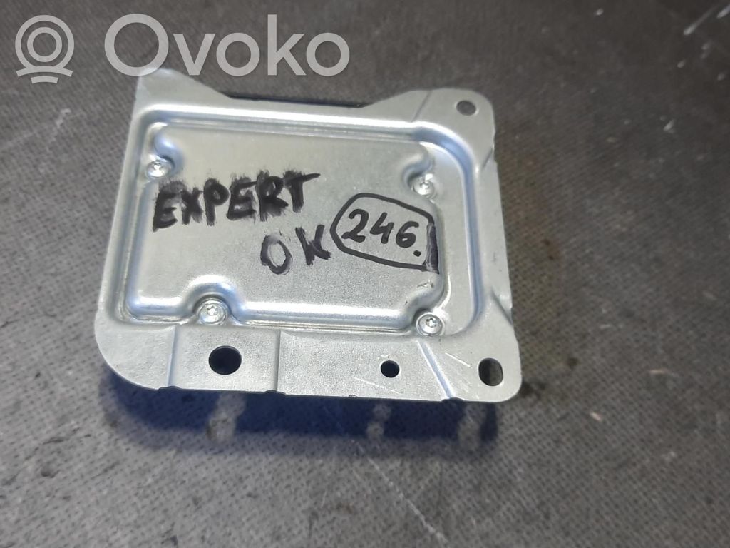 Peugeot Expert Airbag control unit/module 