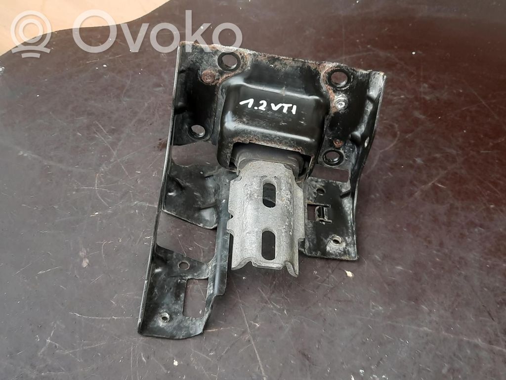 Citroen C3 Gearbox mounting bracket 