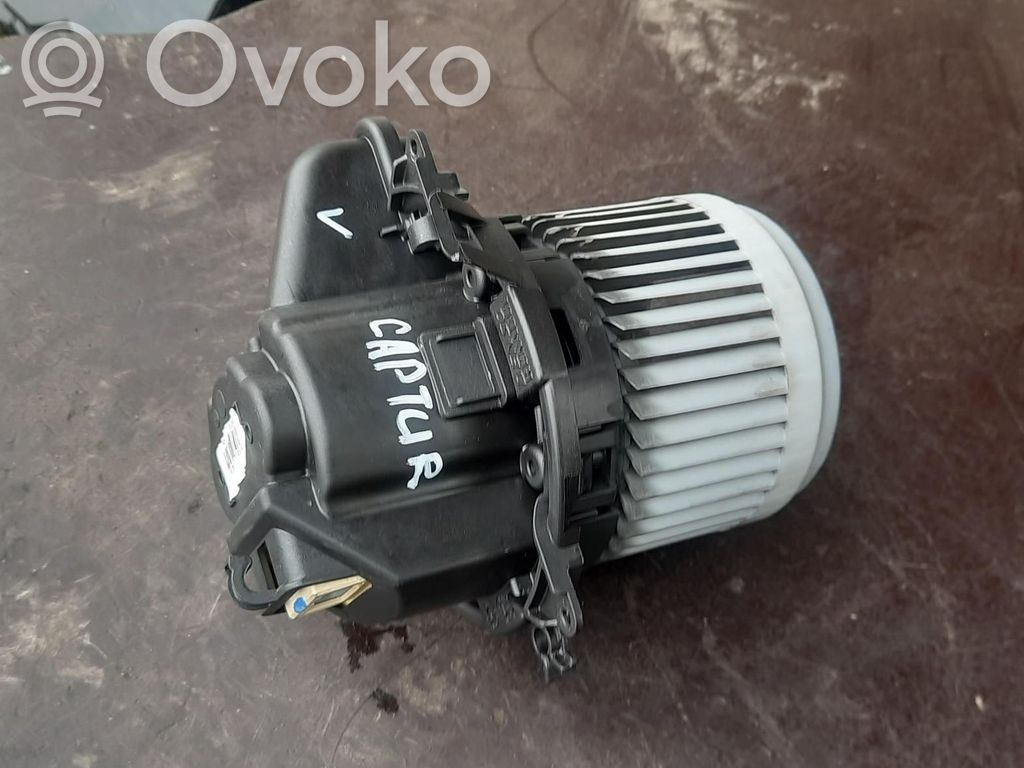 Renault Captur Mazā radiatora ventilators 