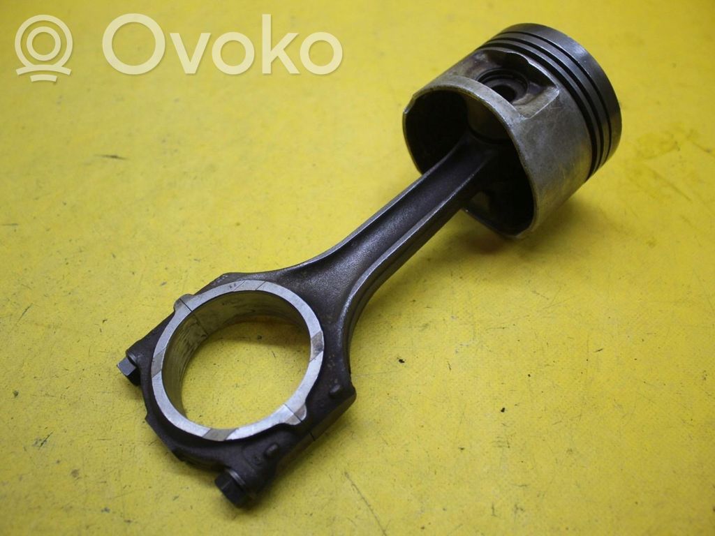 Audi A6 S6 C4 4A Piston avec bielle 