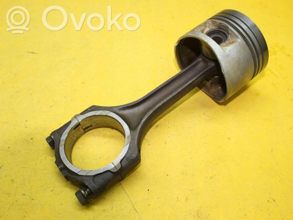 Audi A6 S6 C4 4A Piston avec bielle 