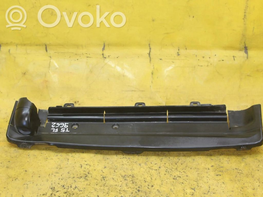 Volkswagen Transporter - Caravelle T5 Engine splash shield/under tray 