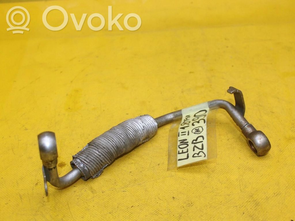 Seat Leon (1P) Turbo turbocharger oiling pipe/hose 