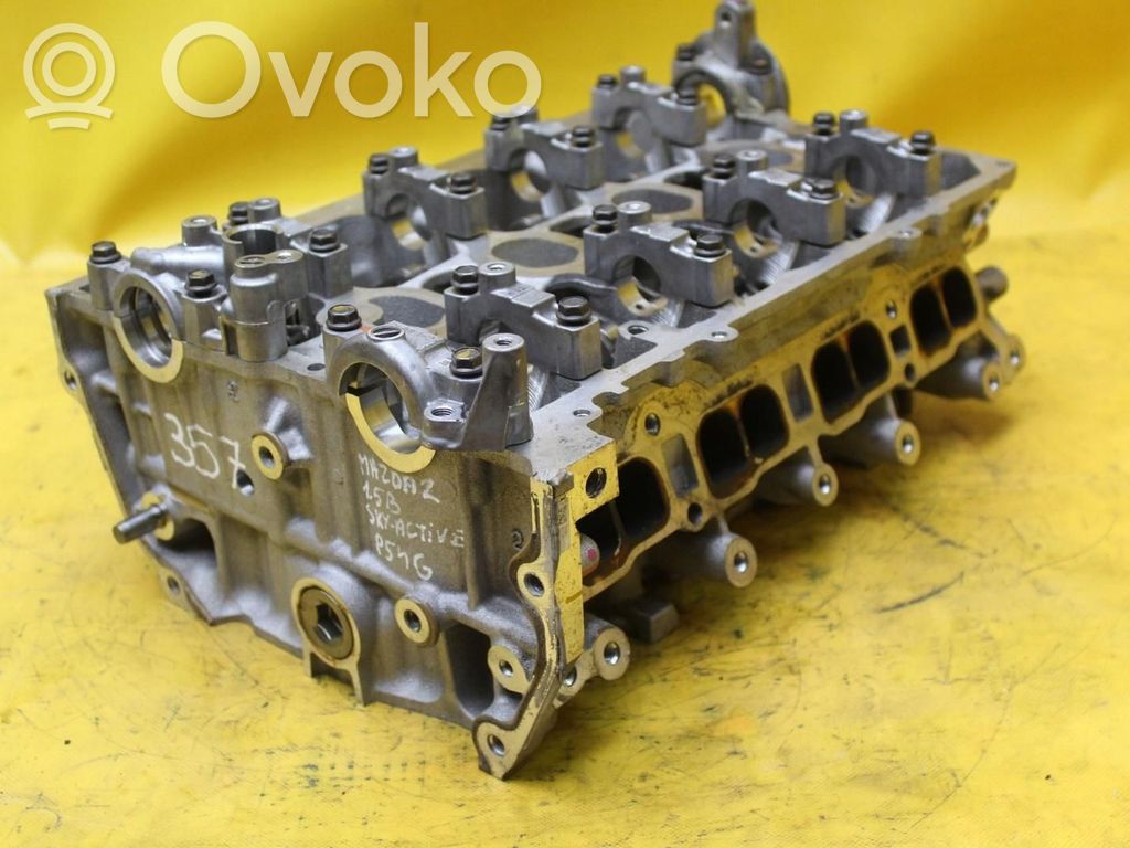 Mazda 2 Engine head 