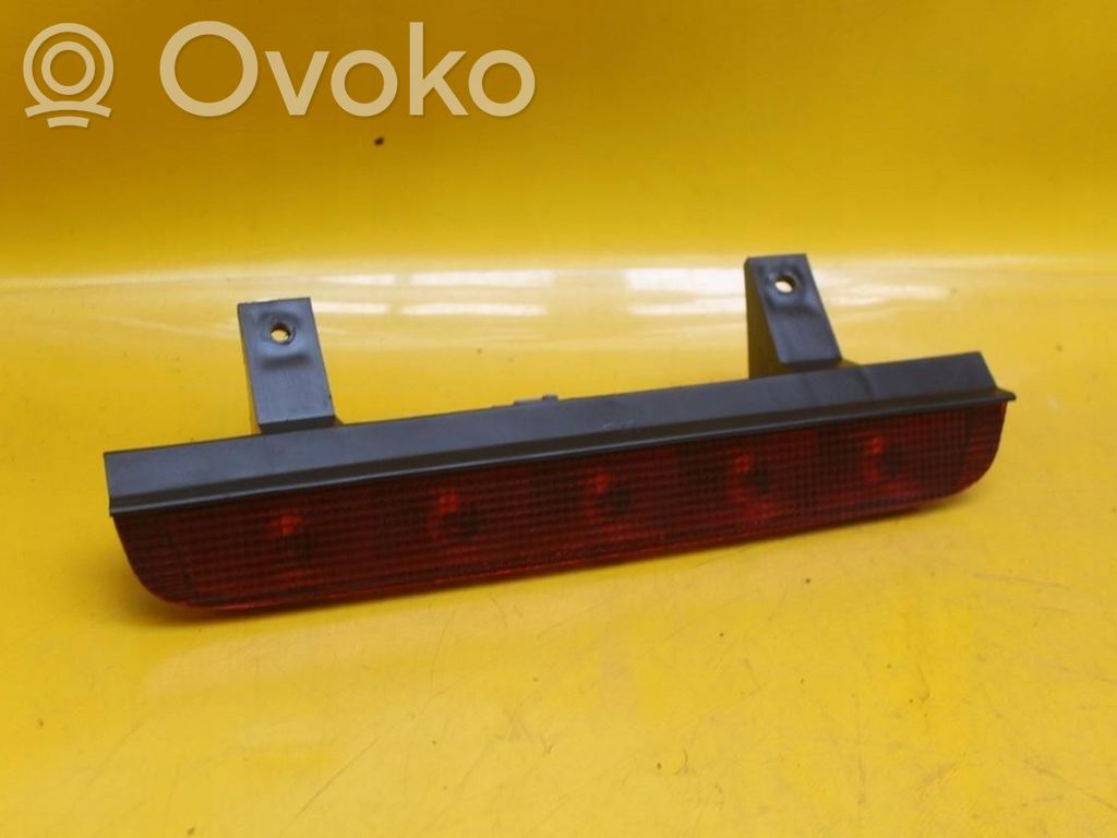 Suzuki Ignis Third/center stoplight 