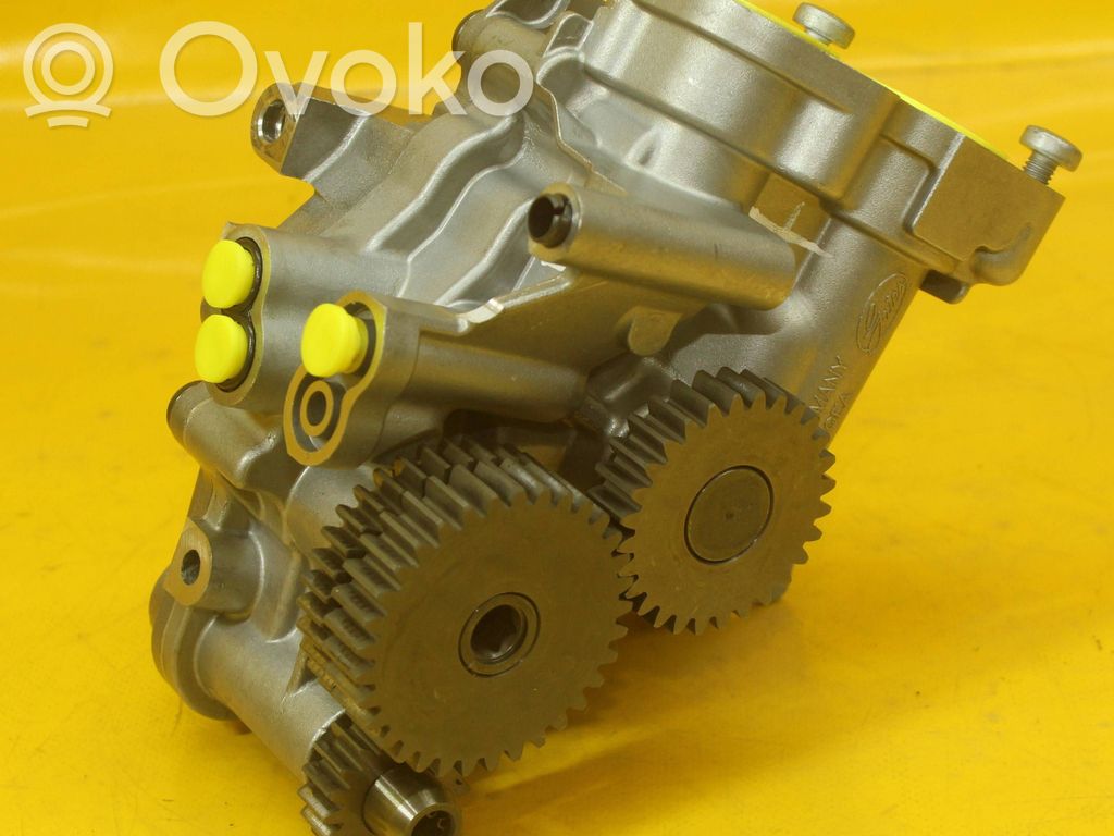 Audi A8 S8 D4 4H Öljypumppu 