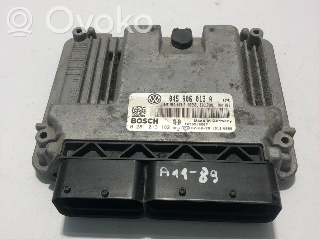 Skoda Praktik (5J8) Engine control unit/module 