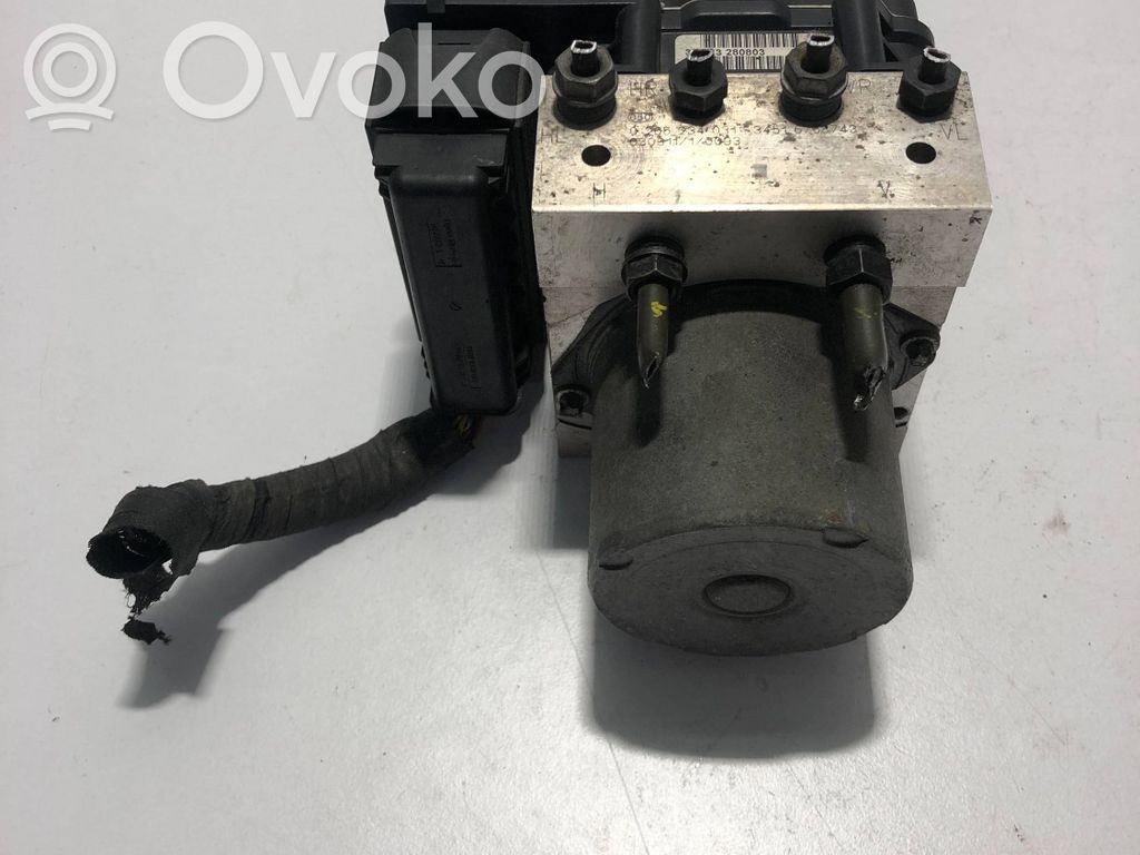 BMW 5 E60 E61 ABS Blokas 