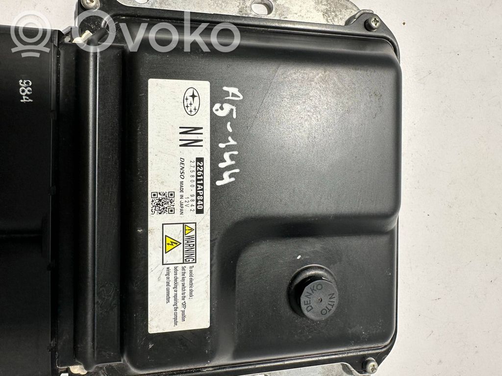 Subaru Legacy Engine control unit/module 