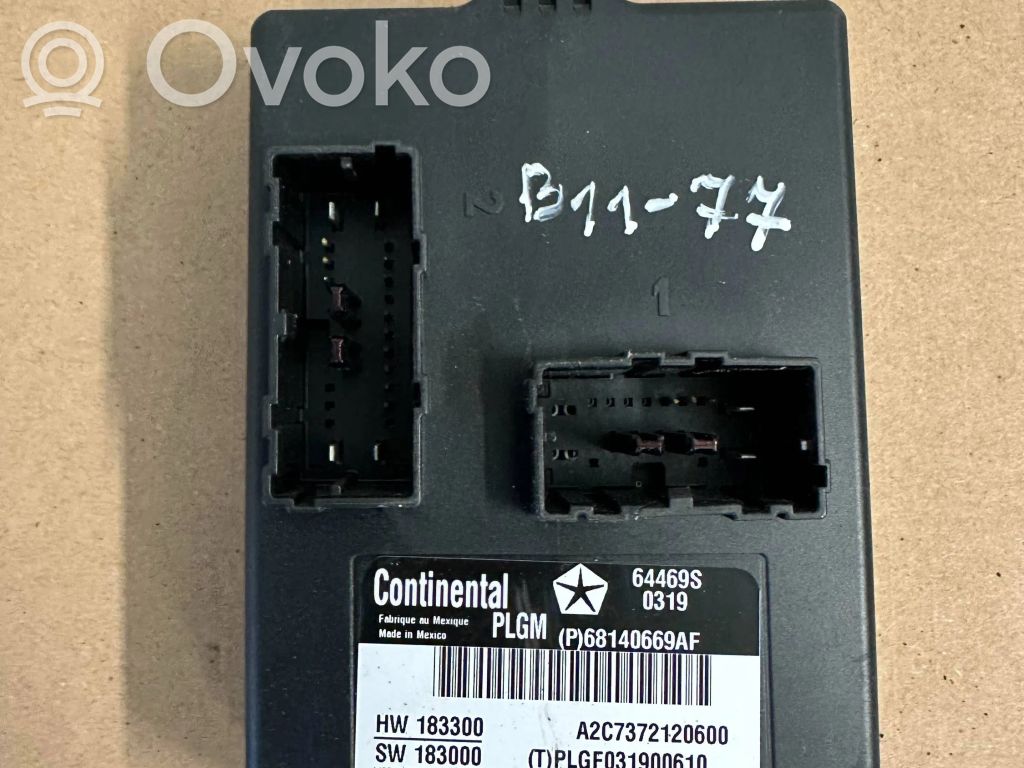 Jeep Grand Cherokee Tailgate/trunk control unit/module 