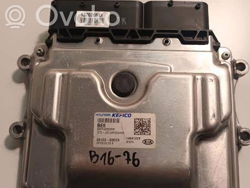 KIA Ceed Engine control unit/module 