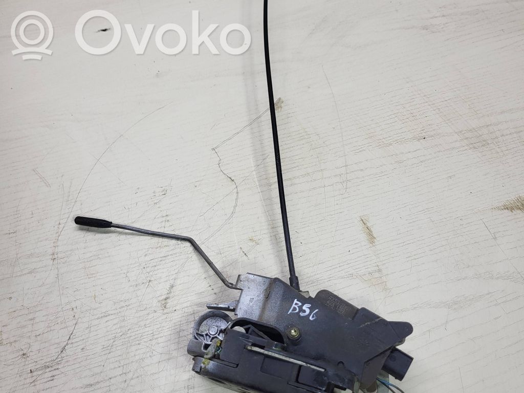 Mercedes-Benz Vito Viano W639 Front door lock 