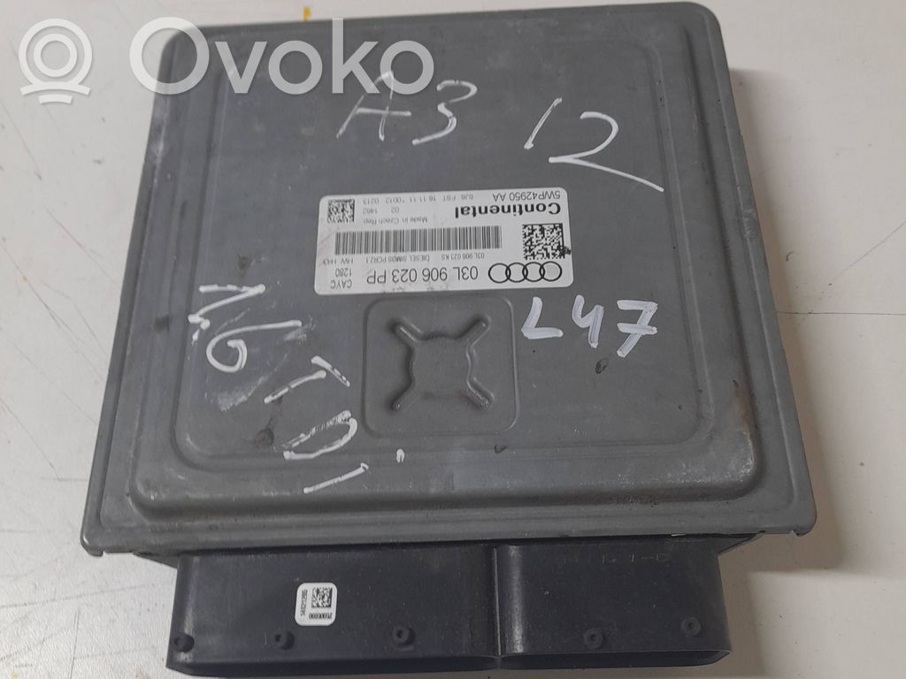 Audi A3 S3 A3 Sportback 8P Engine control unit/module 