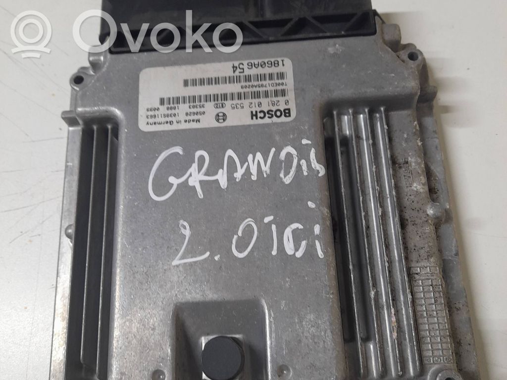 Volkswagen PASSAT B6 Engine control unit/module 