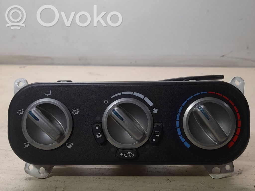 Jeep Compass Climate control unit 