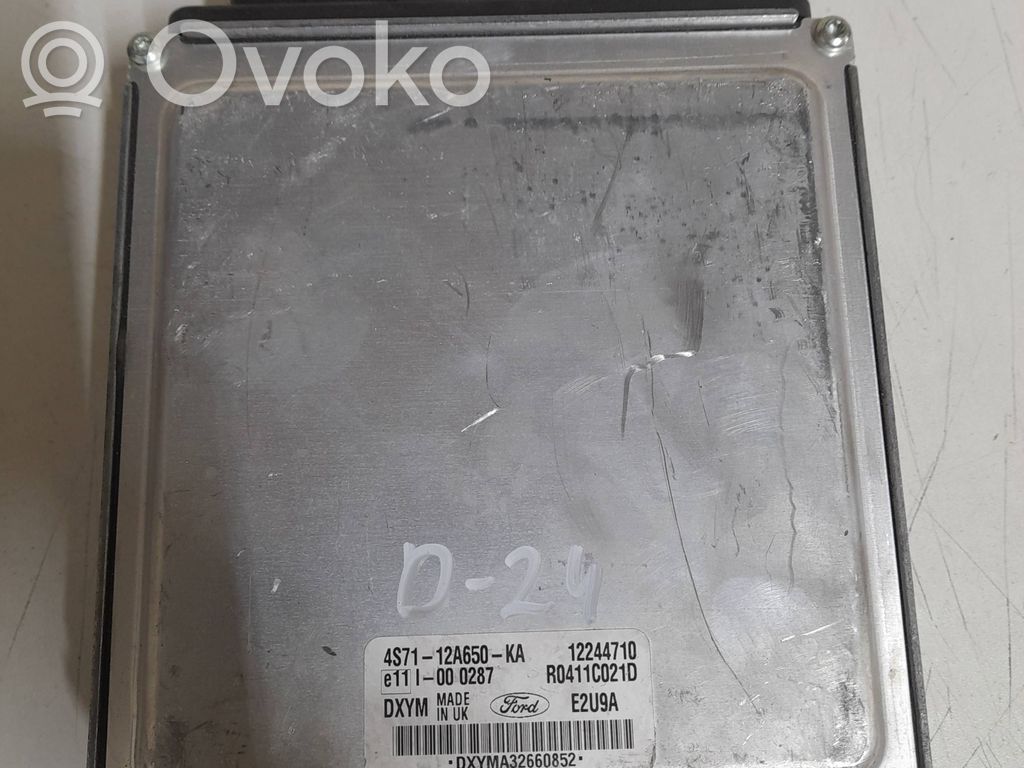 Ford Mondeo Mk III Engine control unit/module 