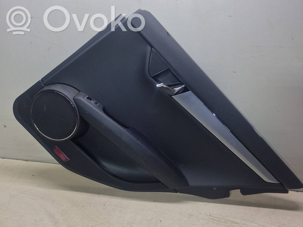 Mercedes-Benz C W204 Apmušimas galinių durų (obšifke) 