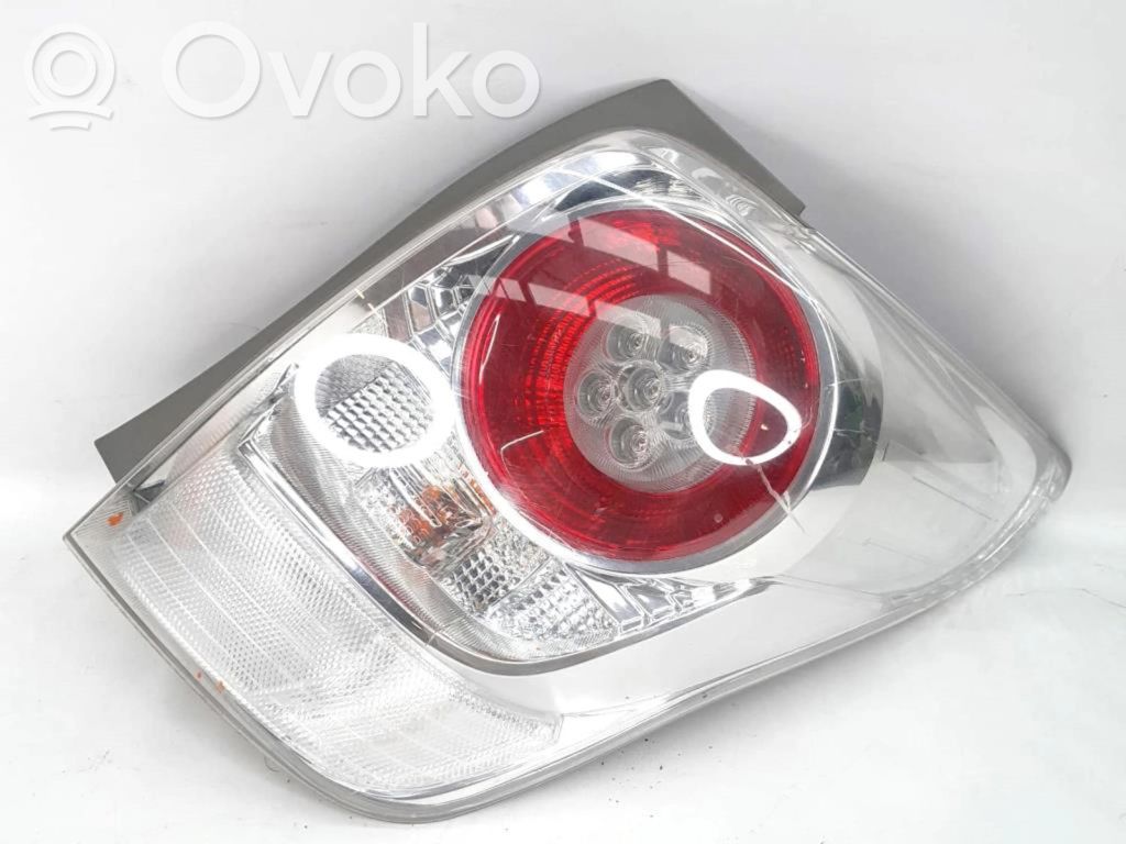 Toyota Corolla Verso AR10 Takavalot 