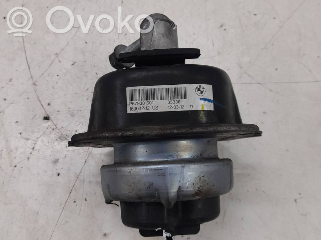 BMW X5 E70 Engine mount bracket 