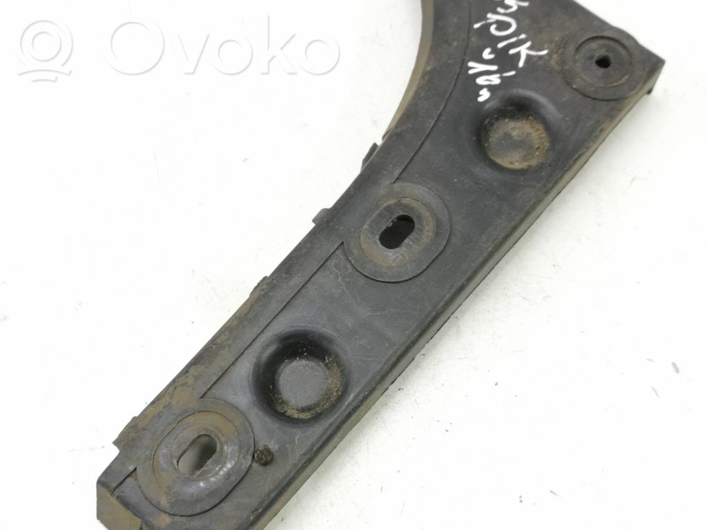 Audi A6 S6 C5 4B Front bumper mounting bracket 