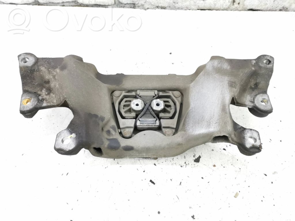 Audi A6 S6 C6 4F Gearbox mounting bracket 