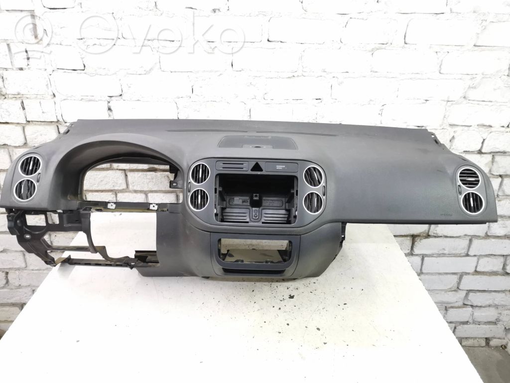 Volkswagen Golf Plus Panelė 