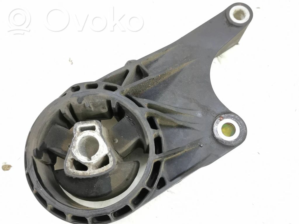 Engine mount bracket   13227762,013227764