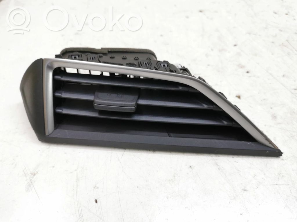 Subaru Impreza V Dysze / Kratki środkowego nawiewu deski rozdzielczej 