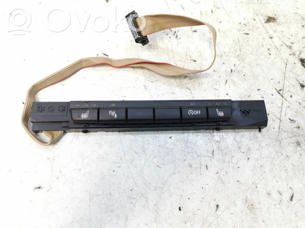 BMW 1 E81 E87 A set of switches 