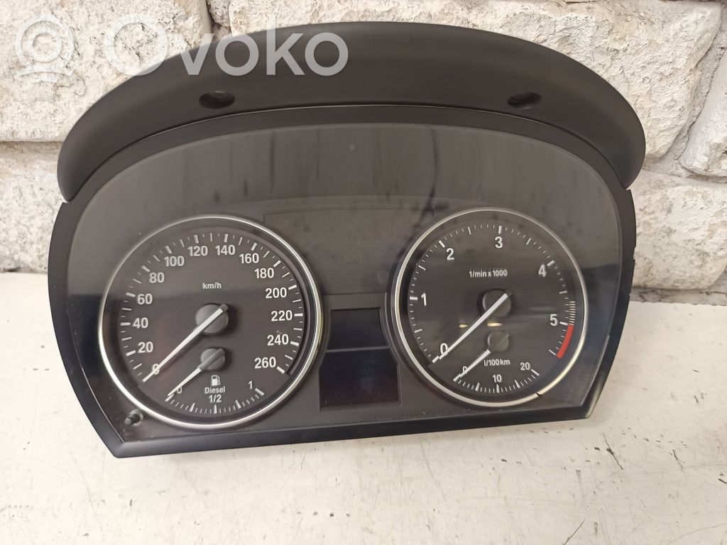 BMW X1 E84 Speedometer (instrument cluster) 