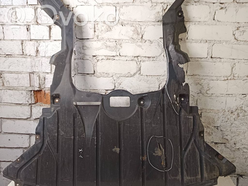 BMW X1 E84 Engine splash shield/under tray 
