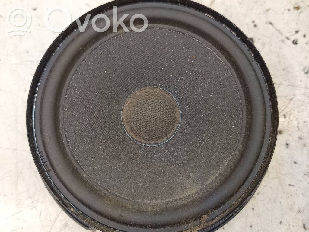 Volkswagen Golf IV Głośnik drzwi przednich 
