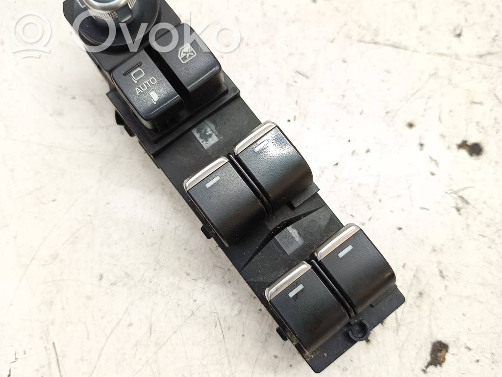 Mazda 6 Electric window control switch 