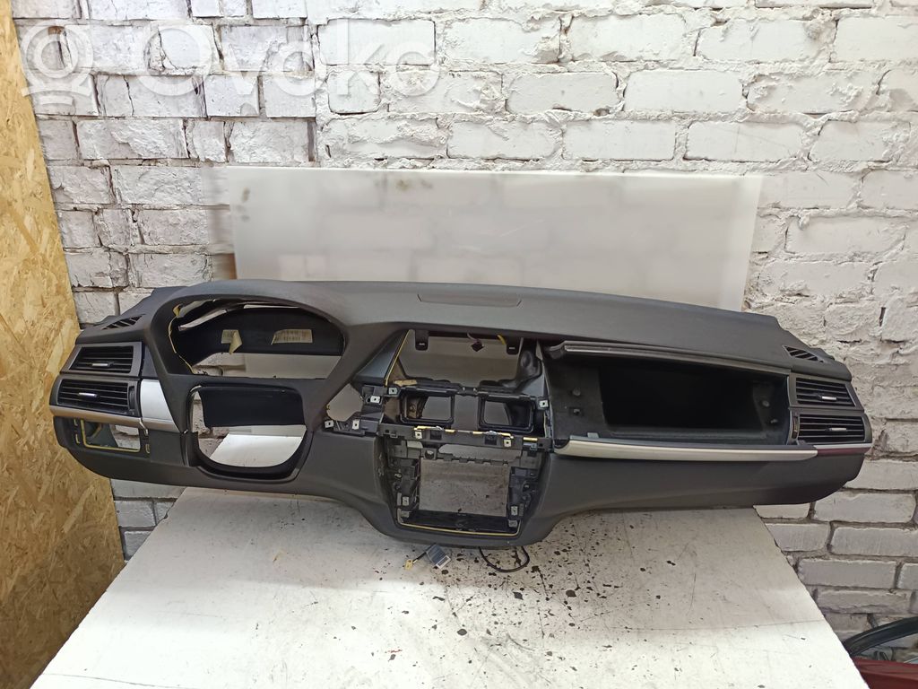 BMW X6 E71 Panelė 