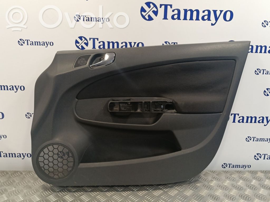 Opel Corsa D Etuoven verhoilu 