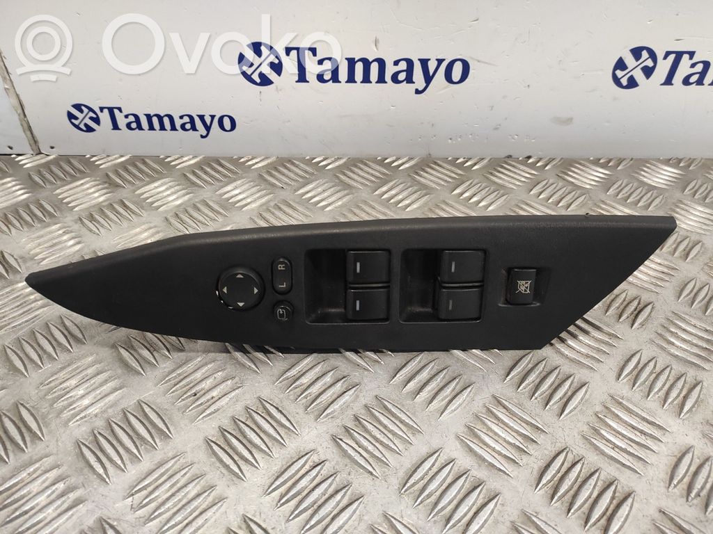 Electric window control switch   BCD166350B,5AA707EA04