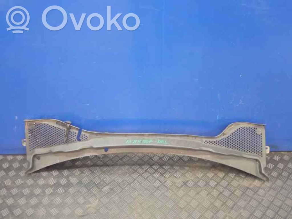 Seat Leon (5F) Moldura del parabrisas 