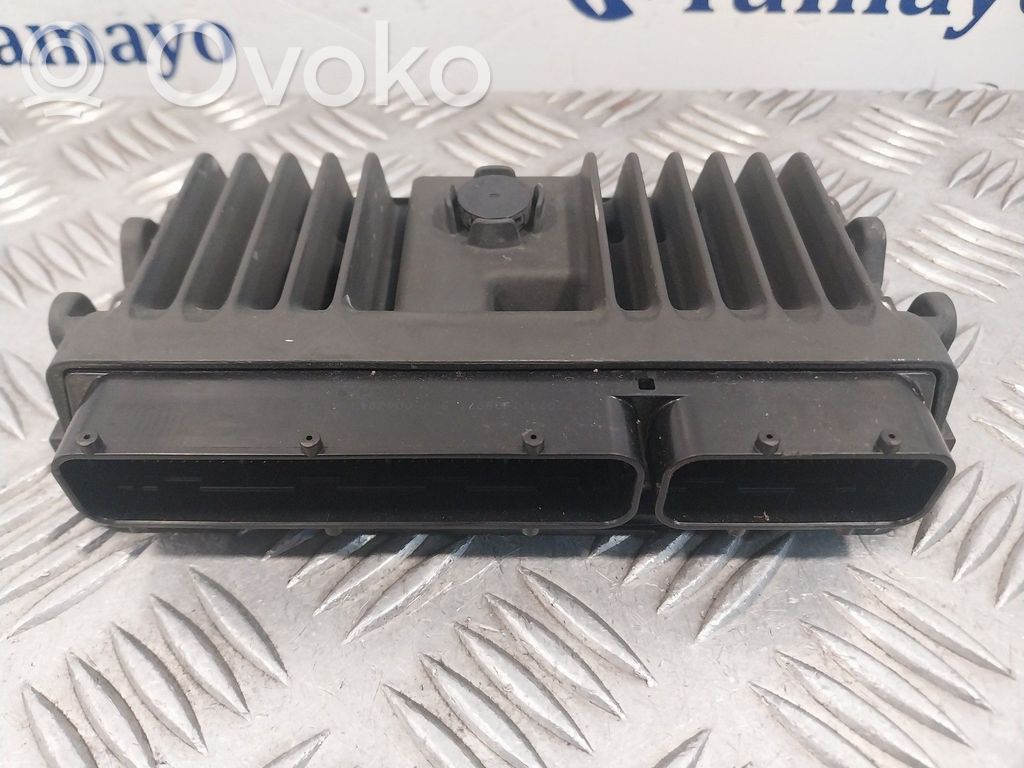 Toyota Yaris Sterownik / Moduł ECU 